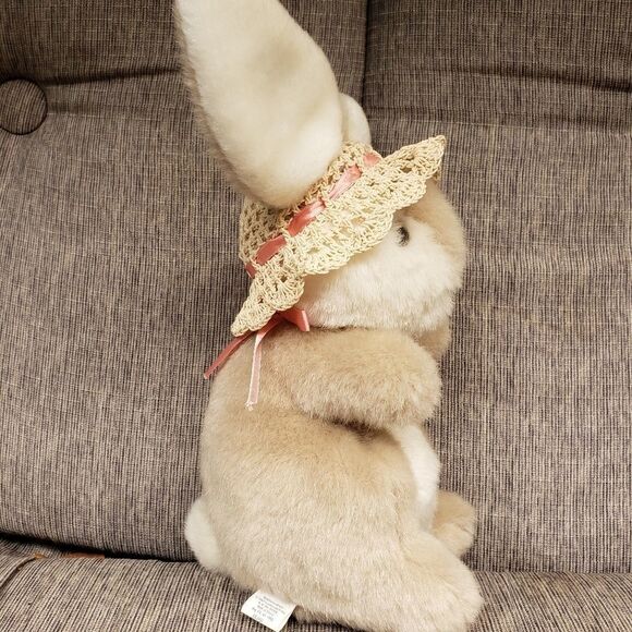 Vintage 1987 bunny rabbit  - Picture 3 of 9